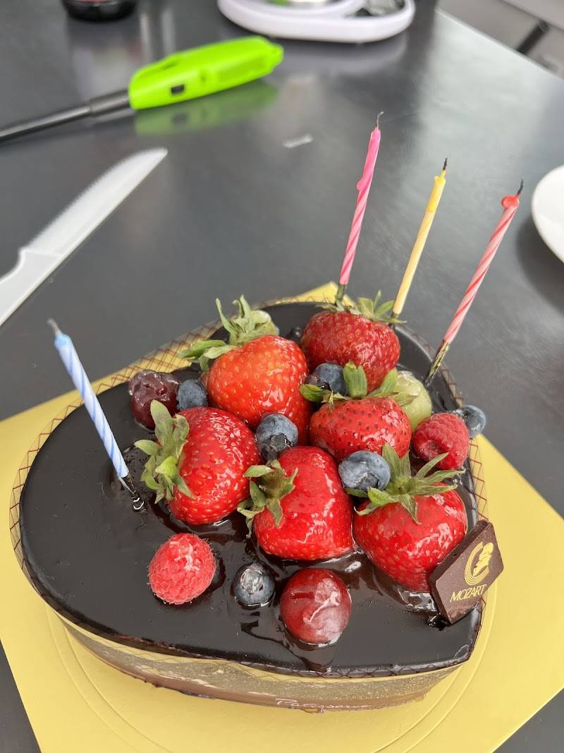 Mozart Bakery